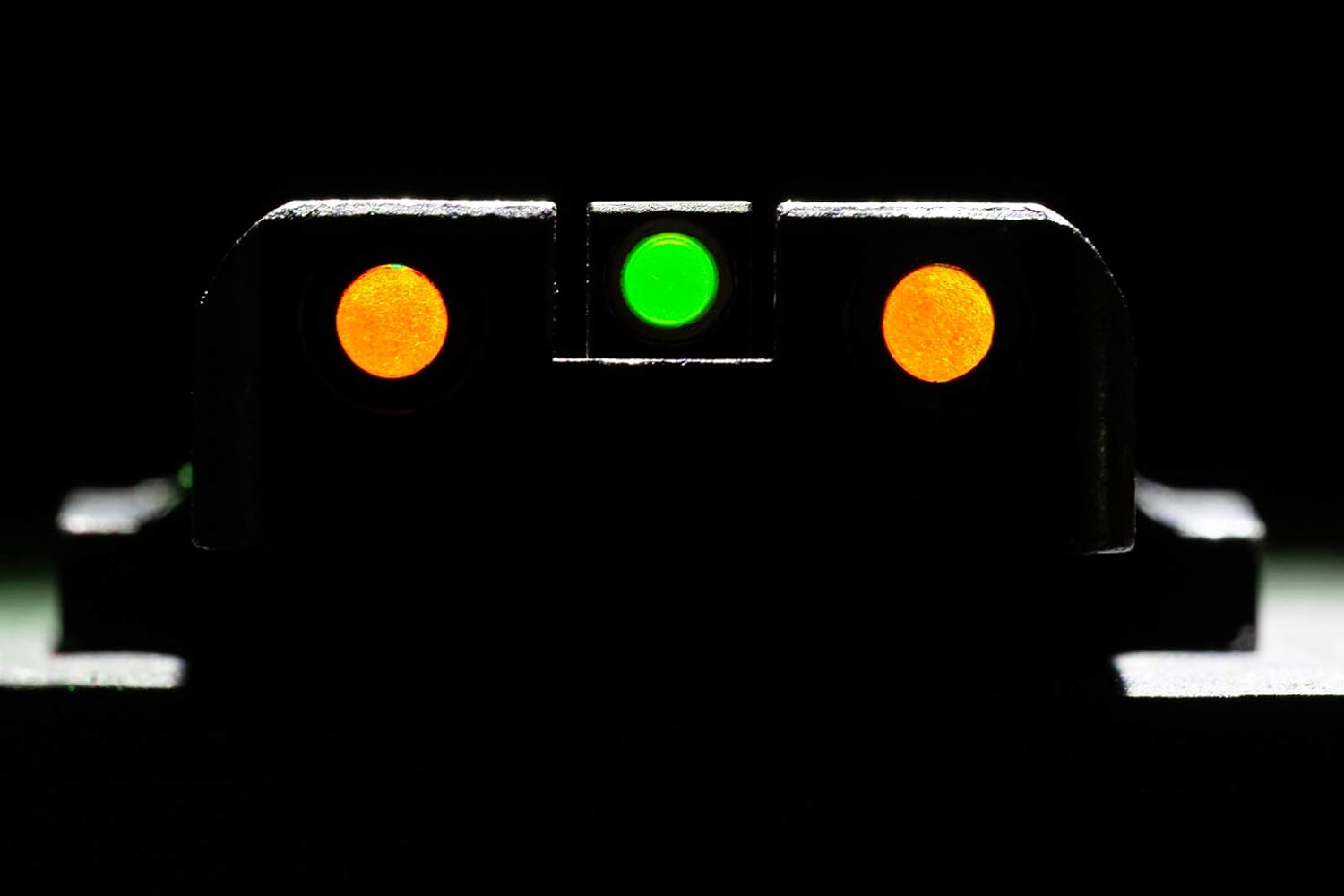 HiViz® LiteWave H3 Sight Tritium LitePipe Day/Night for M&P Fullsize & Compact in All Calibers.