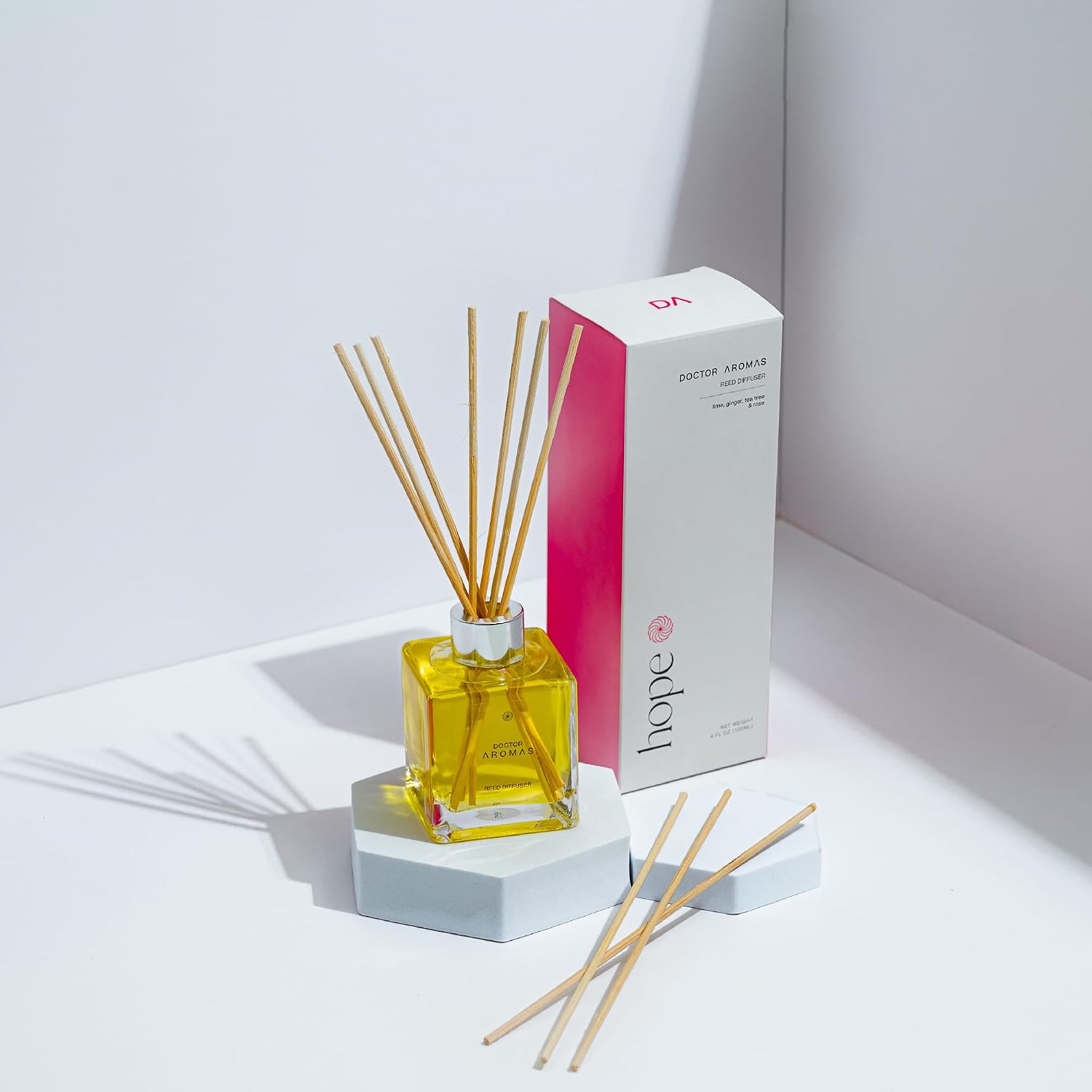 Doctor Aromas Premium Reed Diffuser Diffuser Glass Jar Set Elegant Scent for Home, Room or Bathroom and Fresh Air Scent Lasting Home Fragrance Over 90 Days (Pack of 2, Hope)