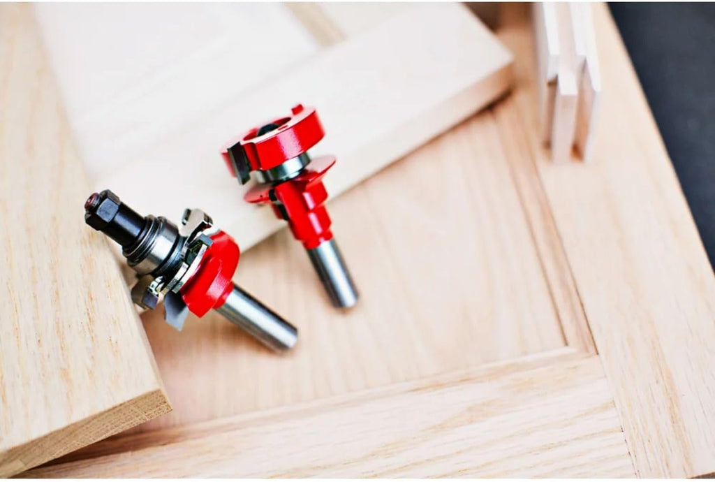 Freud Premier Adjustable Rail & Stile Bit - Round Over Bead with Tico Hi-Density Carbide for Maximum Performance - 1-11/16' Dia., 3-3/4' Length, 9/32' Radius, 1/2' Shank - 99-763