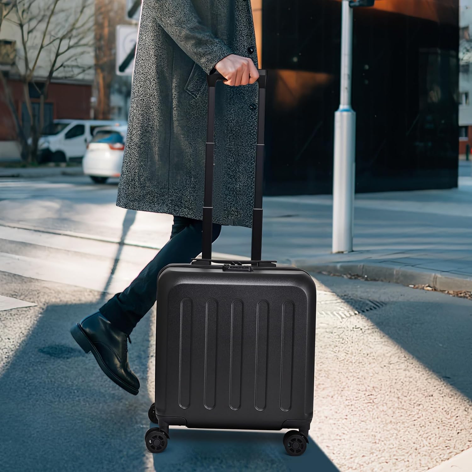 Wine suitcase for airplanes 6 bottle, TSA-Approved Carry-On Sized Wine Luggage, Durable Hard Shell with Shockproof Foam - Compact & Lightweight Travel Case for Secure Airline Travel