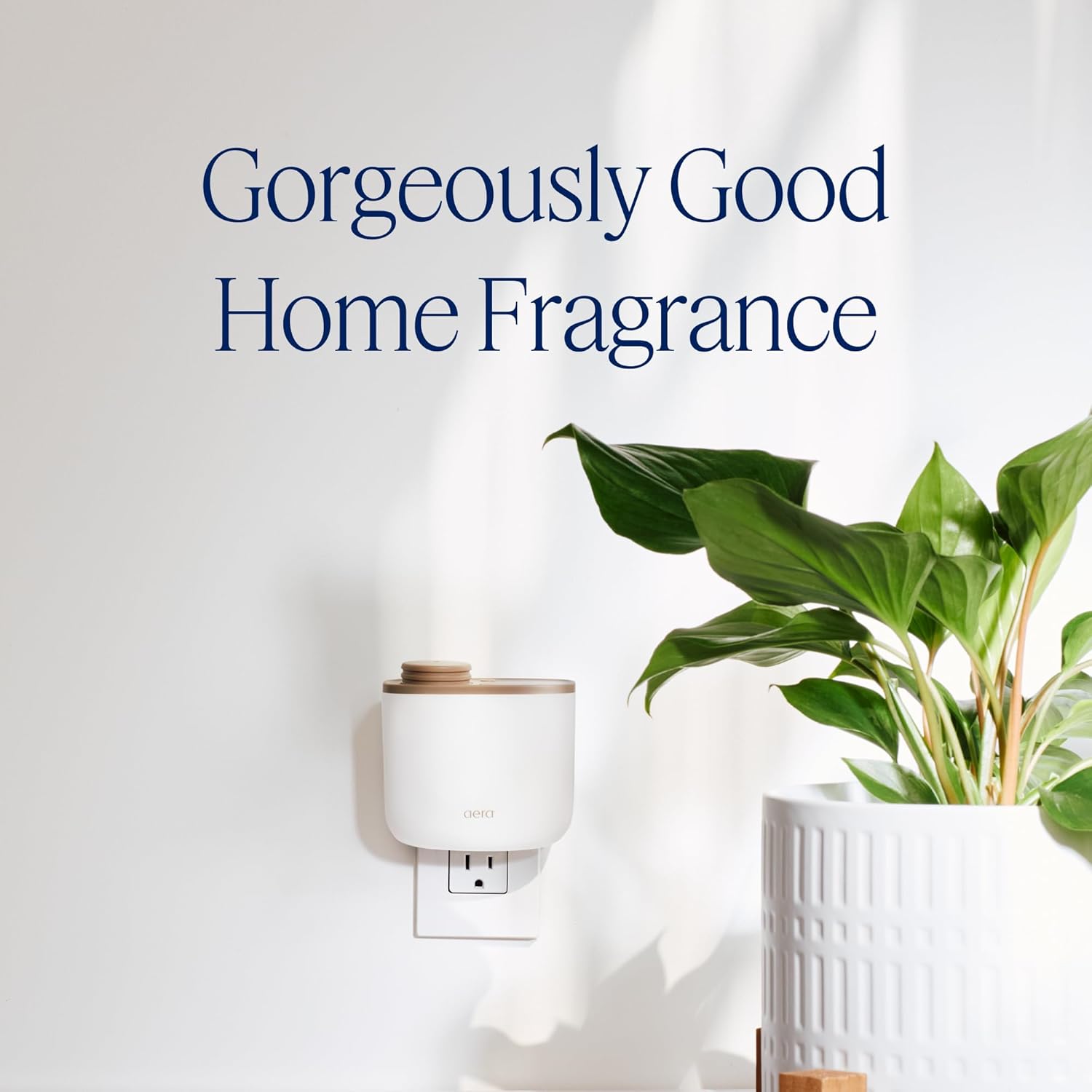AERA Mini Waterless Plug-in Essential Oil Diffuser for Rooms 100–400 Sq Ft + Citrus Grove Scent – Smart Scent Machine with App & Alexa Control, Luxury Home Fragrance Starter Kit (Includes 1 Capsule)