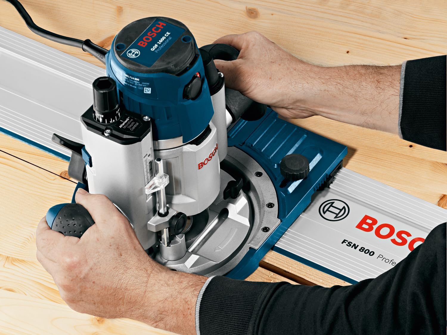 Bosch Professional 1600Z0000G Adapters for The Fsn Ofa Guide Rail, for Use During Guided Routing with Bosch Fsn Guide Rails, Blue