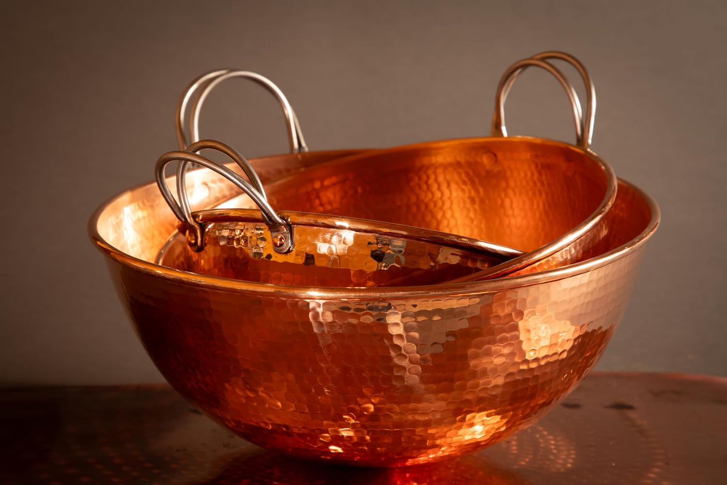 Sertodo Solid Copper Mixing Bowl | 2.5 qt, 10-inch Diameter | 100% Pure Hammered Copper Bowl for Kitchen, Baking & Cooking | Large Mixing Bowls for Whisking, Beating & Serving