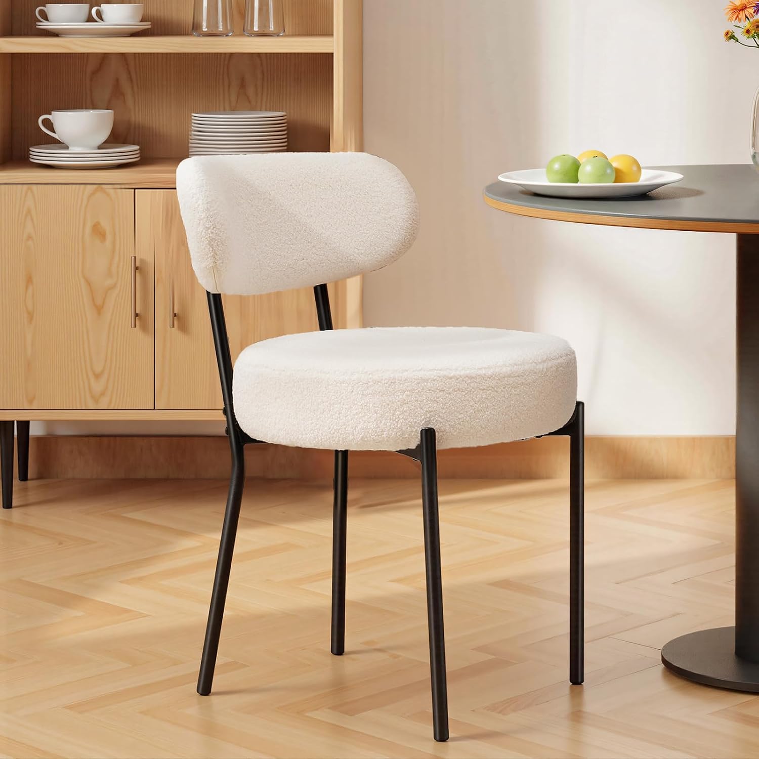 DUMOS Dining Chairs Set of 2, Mid Century Modern Chair Round Upholstered Curved Backrest, Kitchen Vanity Living Room Chairs with Black Metal Legs，Ivory White