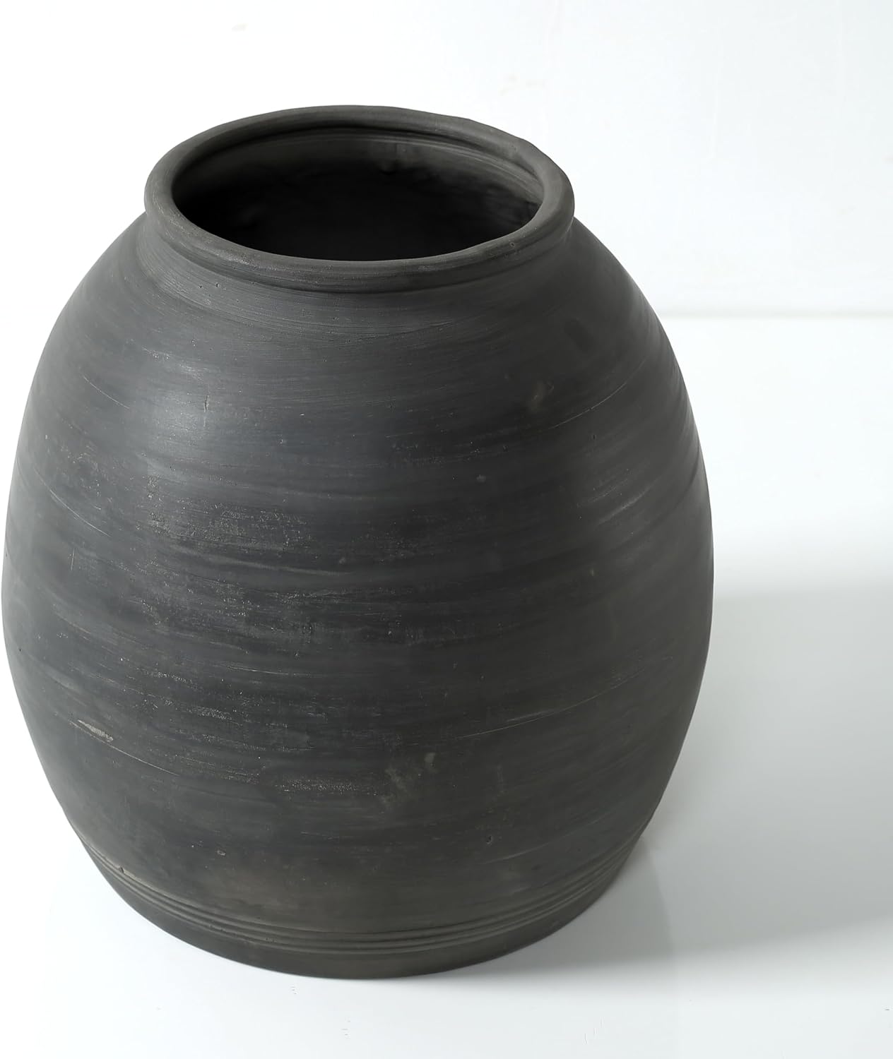 Artissance Rustic Large Ceramic Pottery Vase, 10 inches Earthy Gray Table Décor for Living Room, Retro Home Décor Accent, Handmade Quality Decorative Vase