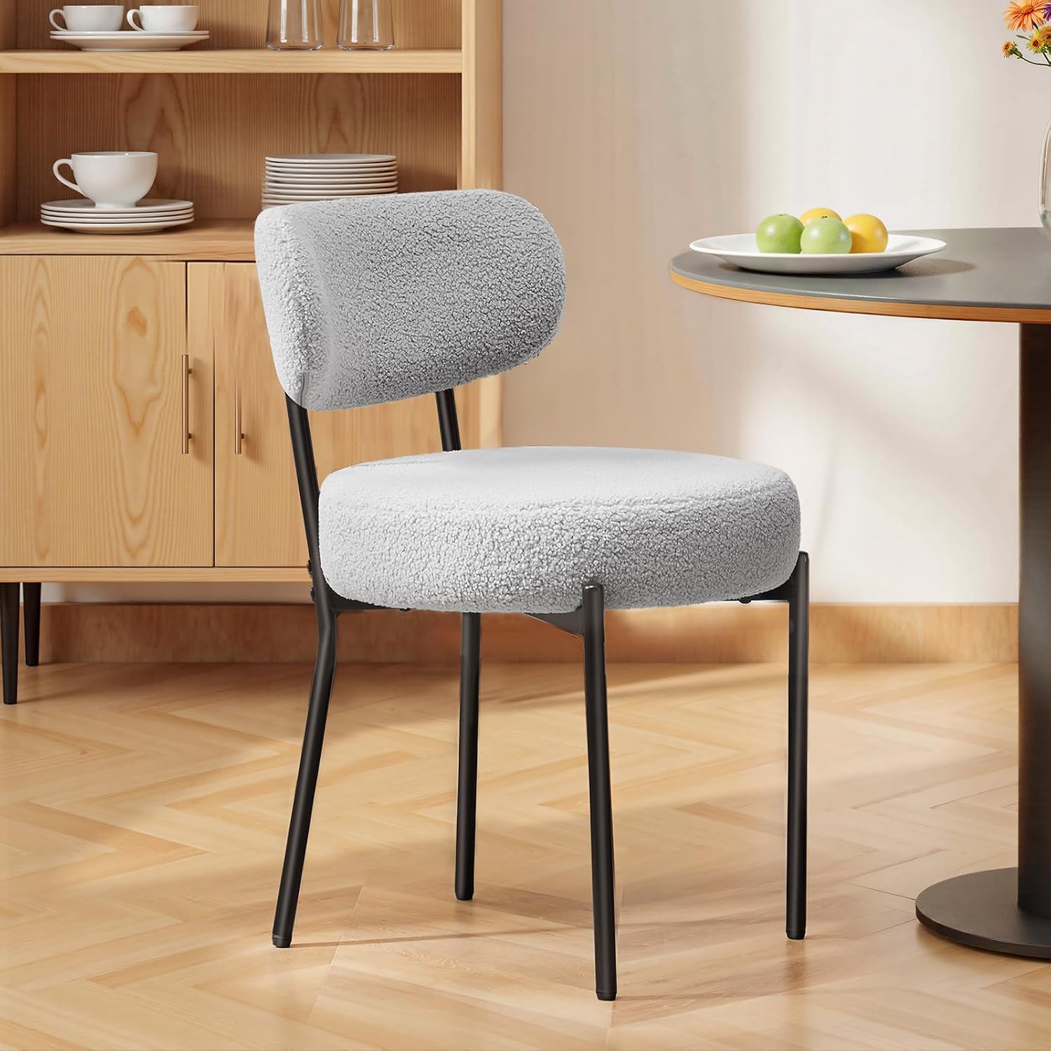 DUMOS Dining Chairs Set of 2, Mid Century Modern Chair Round Upholstered Curved Backrest, Kitchen Vanity Living Room Chairs with Black Metal Legs，Light Grey