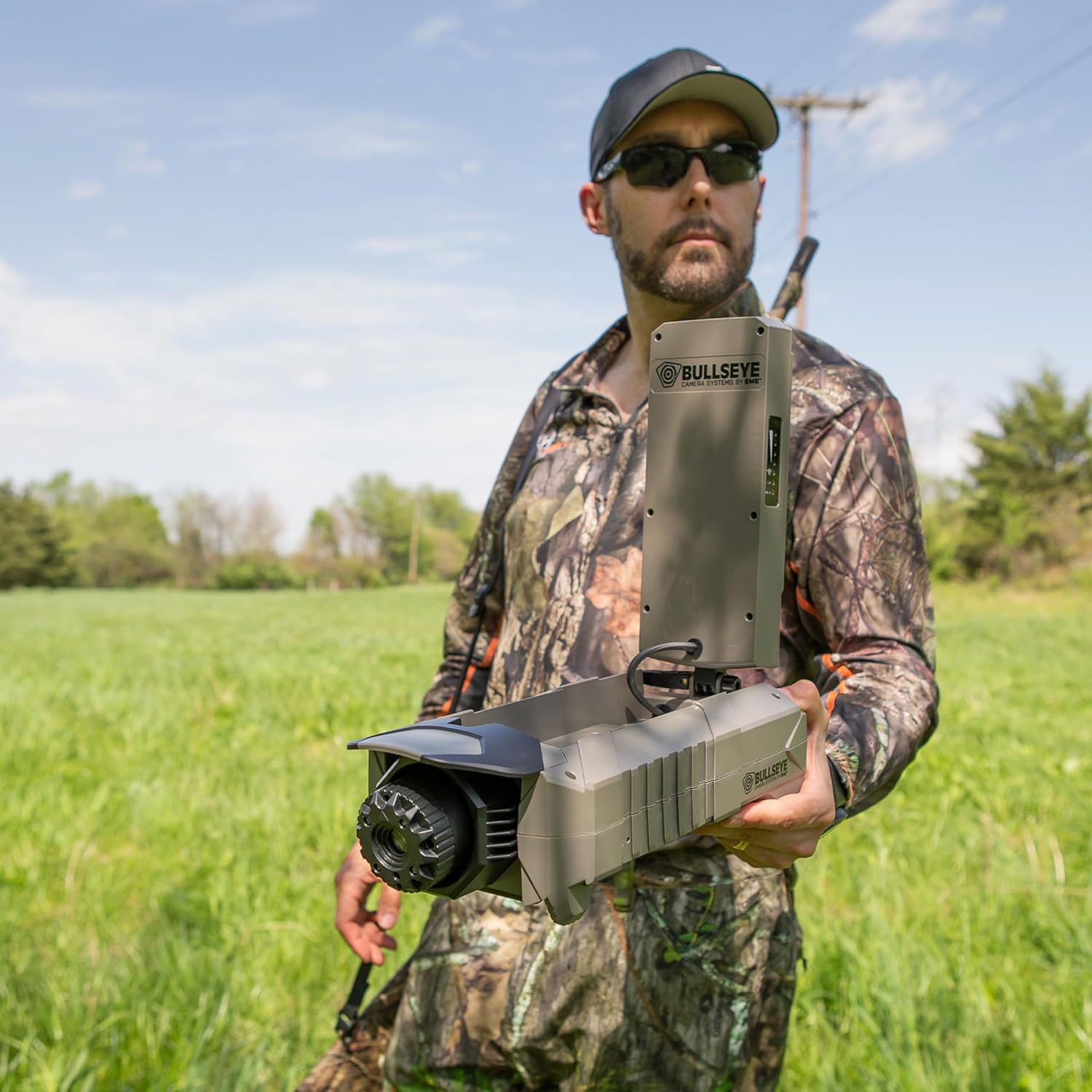 SME Bullseye Sight in Edition Shooting Weather Resistant Wireless 300 Yards Long Range High Definition 960P Wi-Fi Shot Spotting Target Camera with Built-in Sunshade & LED Illumination