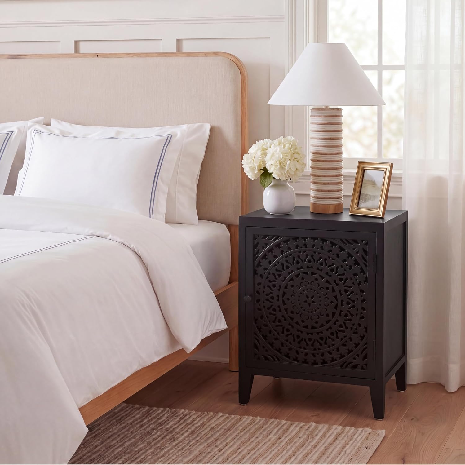 SAFAVIEH Furniture - Thea 1-Door Carved Nightstand - Black - Mango Wood - Artisan Global Design - Ideal for Bedroom, 20' W x 14' D x 26' H - Fully Assembled (NST5300D)