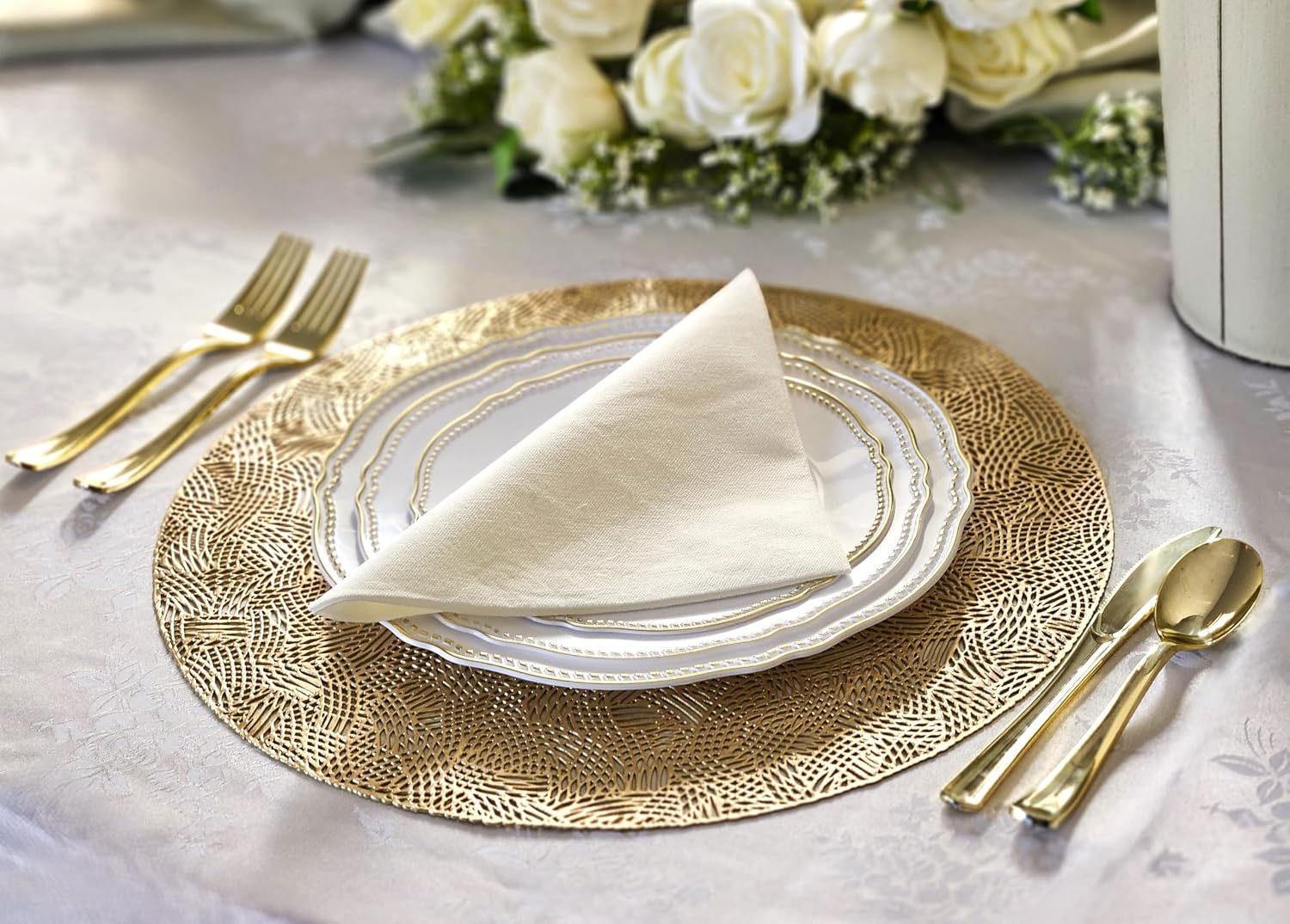 ' OCCASIONS ' 640pcs set (80 Guests)-Heavyweight Wedding Party Disposable Plastic Plate Set -80 x 10.25'' + 80 x 7.5'' + Silverware + Cups + Napkins (Rochelle White and Gold)