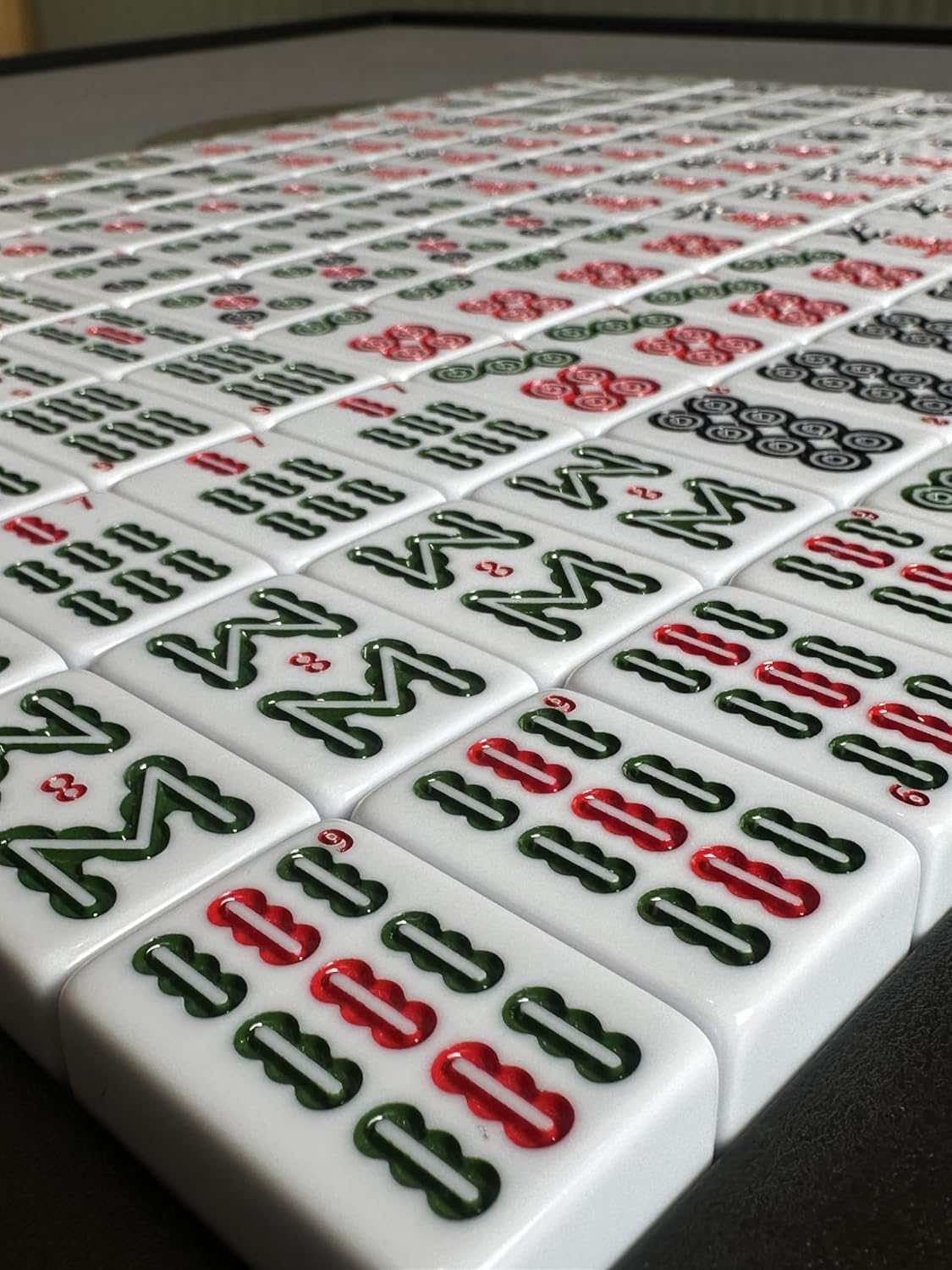 Foldable Ultra-Thin Automatic Mahjong Table with Wheels, Mahjong Table Set with American Chinese & Filipino Style 42mm Numbered Tiles (with Hard Table Cover)