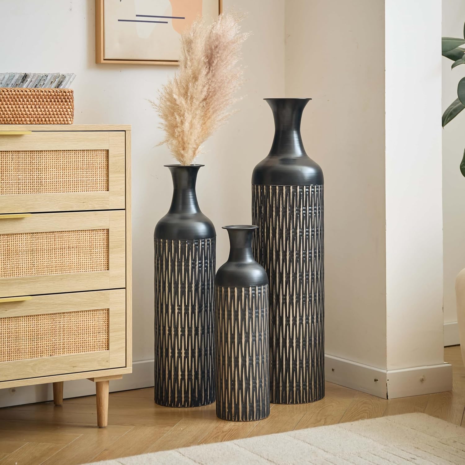 Decorative Metal Floor Vases Set of 3, Tall Black Vases with Textured Pattern for Modern Home Decor, Large Floor Vase for Living Room Entryway, Metal Vases for Pampas Grass (Black- Tall Vases)