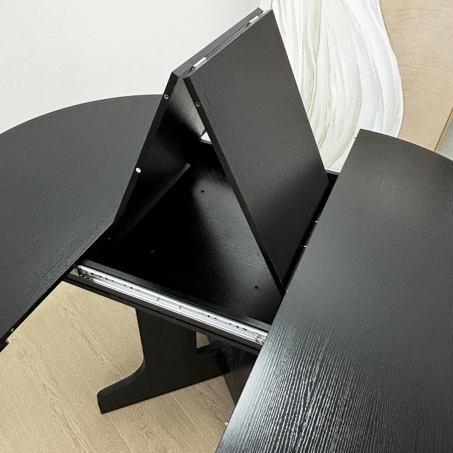 59.06' Dining Table for Farmhouse Kitchen Expandable Oval Table Top with Removable Leaf Trestle X Shaped Base,Black