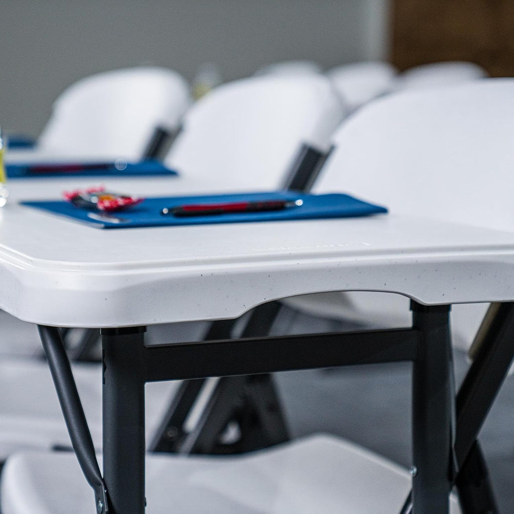 LIFETIME 6-Foot Seminar Table, Commercial