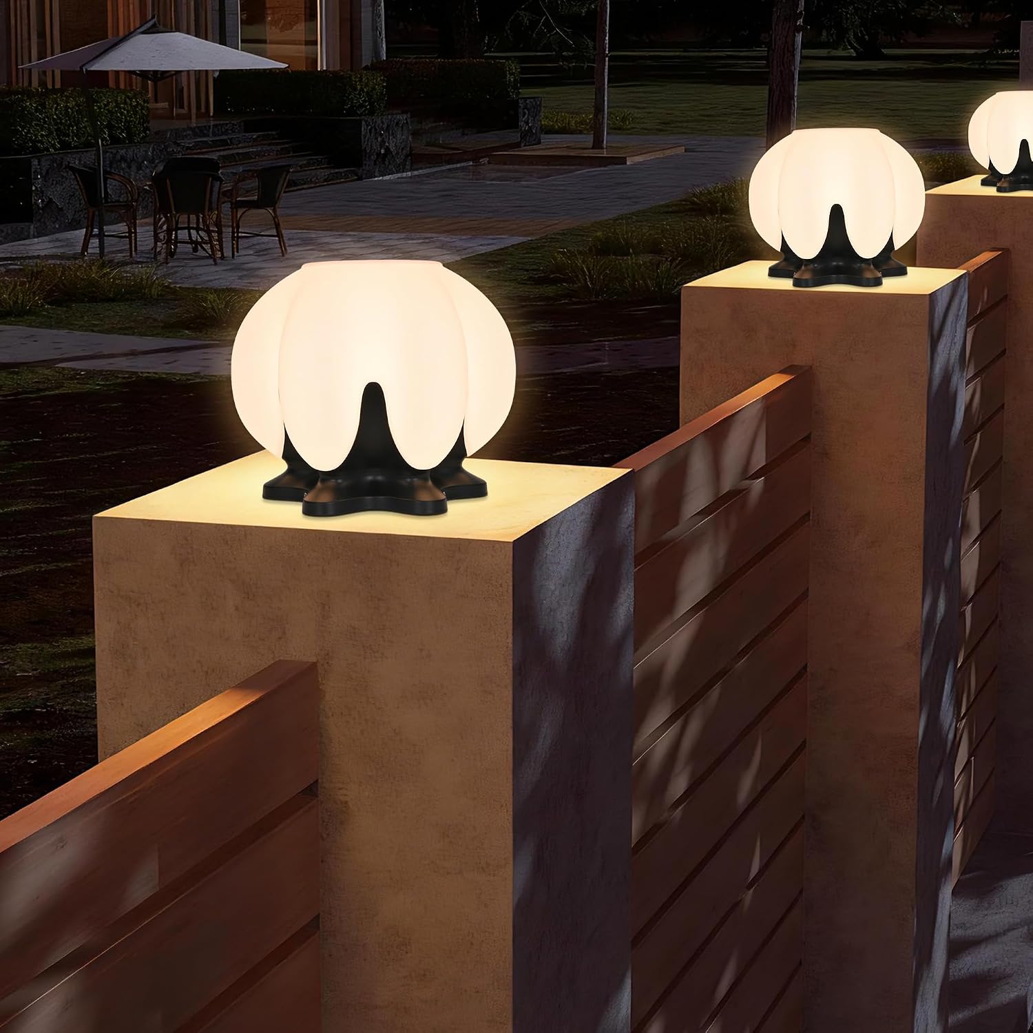 Solar Post Lights with Remote Control, Modern Pillar Light Dusk to Dawn IP54 Waterproof Solar Post Cap Lights with 3200K LED Outdoor Light Fixture for Garden Deck Patio Outside Lighting (Cloud)