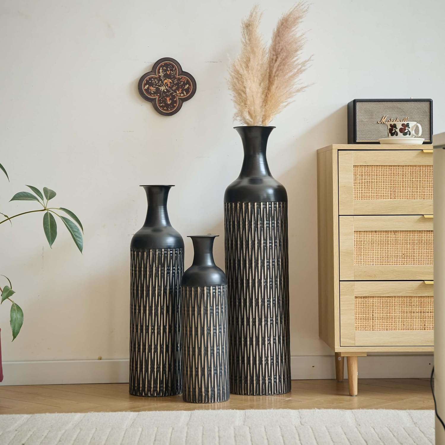 Decorative Metal Floor Vases Set of 3, Tall Black Vases with Textured Pattern for Modern Home Decor, Large Floor Vase for Living Room Entryway, Metal Vases for Pampas Grass (Black- Tall Vases)
