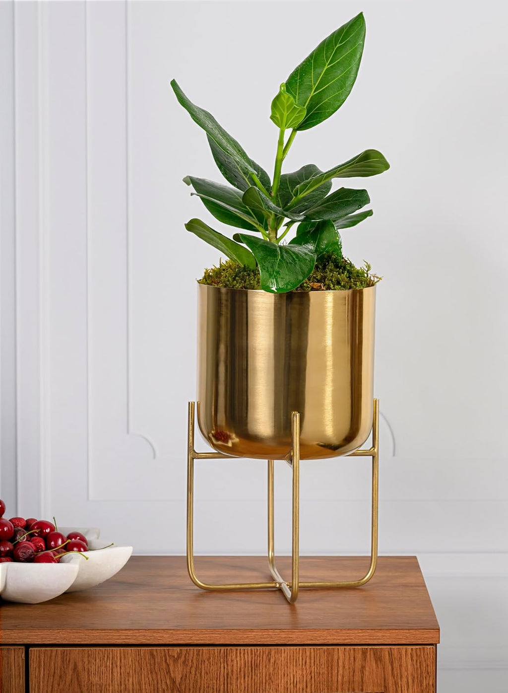Serene Spaces Living (Set of 4 Short Gold Planter with Detachable Metal Stand, Decorative Indoor Planter Pot, Flower Pots Stand for Living Room, Kitchen, Office, Measures 13' Tall and 7.25' Diameter