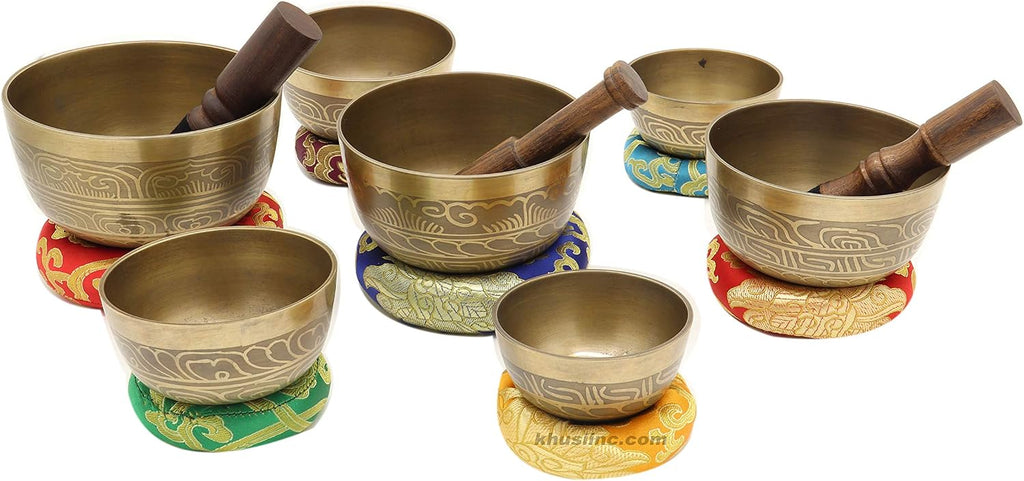 Singing Bowl Set of 7, Thadobati Design Himalayan Sound Bowl, Handcrafted, Hand hammered, Comes w/silk cushions, 3 sticks, Buddhist card, Brocade Box Ideal for Meditation, Yoga, Mindfulness Healing