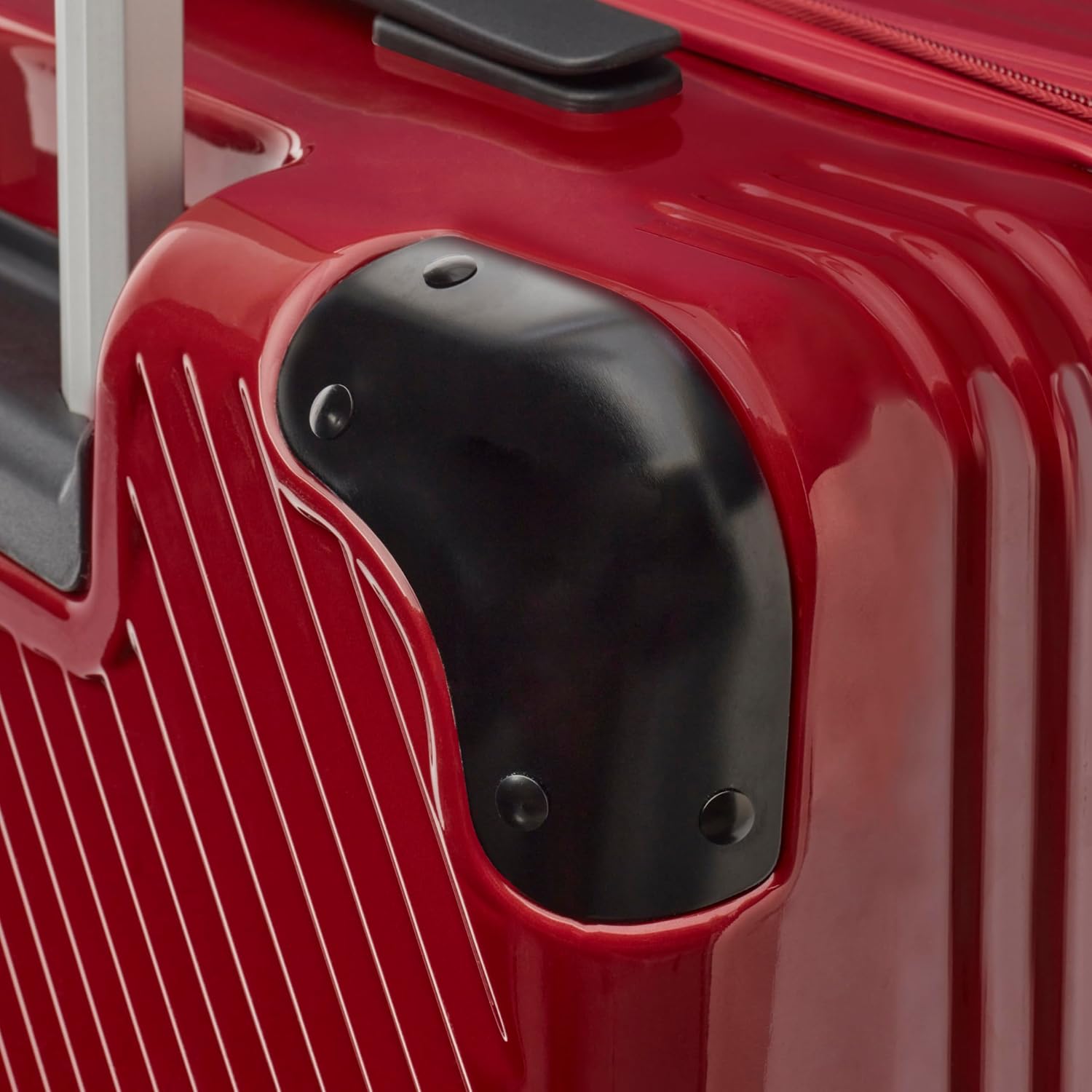 Wine Enthusiast Vino-Voyage 2.0 TSA-Approved 6-Bottle Wine Suitcase