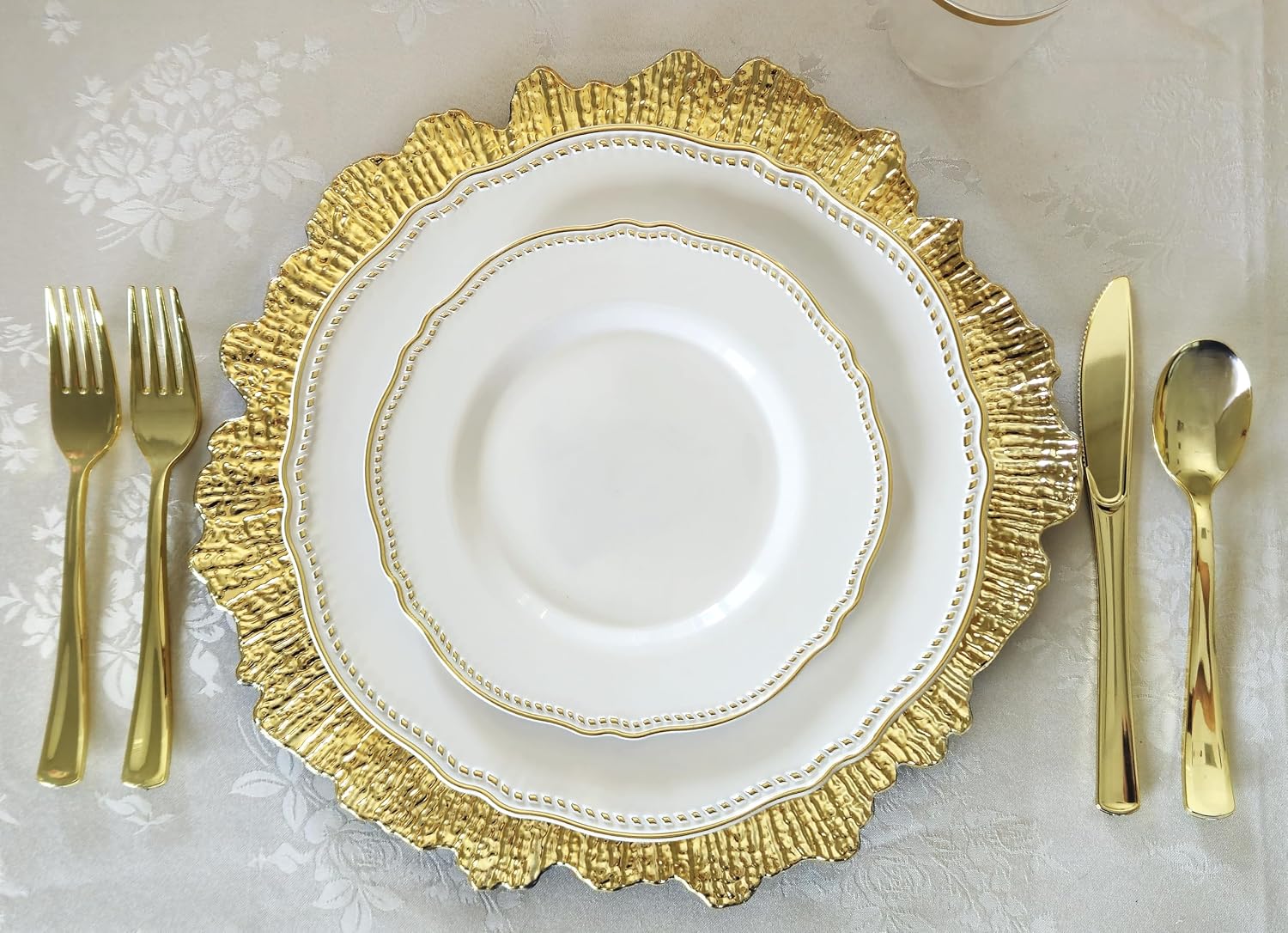 ' OCCASIONS ' 640pcs set (80 Guests)-Heavyweight Wedding Party Disposable Plastic Plate Set -80 x 10.25'' + 80 x 7.5'' + Silverware + Cups + Napkins (Rochelle White and Gold)