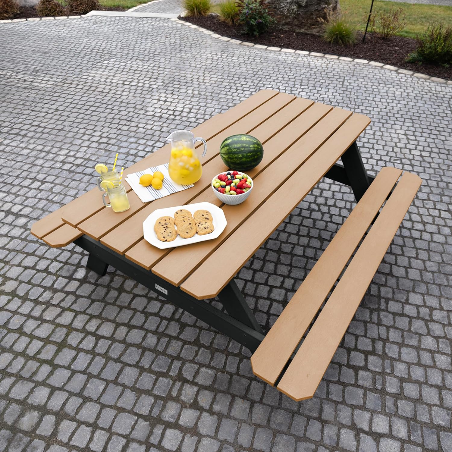 Highwood Hometown Picnic Table, 6 Foot, Saddle